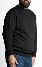 Prenesite sliku u preglednik galerije, Pulover za punije Maxfort E2357 xl do 8xl crna plava