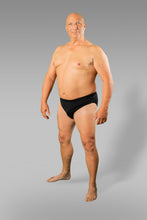 Prenesite sliku u preglednik galerije, Donje rublje za punije Slip s otvorom od elastike 20nodi 974 crno bijelo 3XL do 7XL
